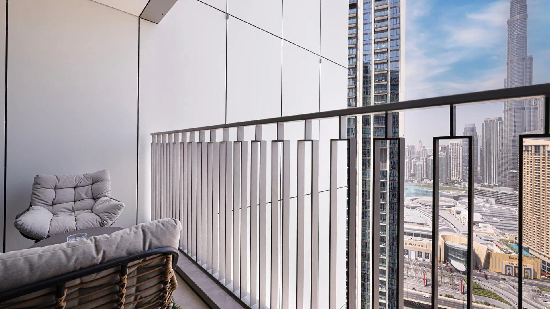 2Br With Full Burj View And Direct Access To Dubai Mall Apartment United Arab Emirates