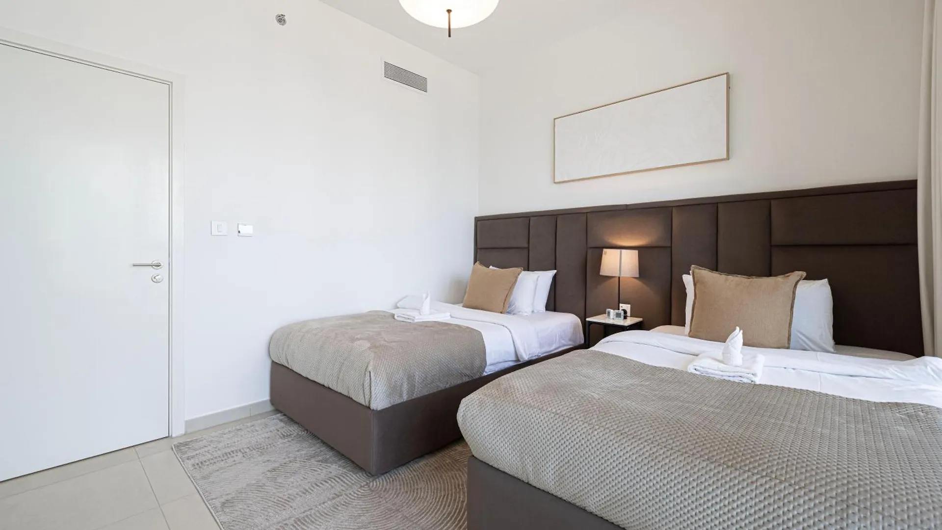 2Br With Full Burj View And Direct Access To Dubai Mall Apartment