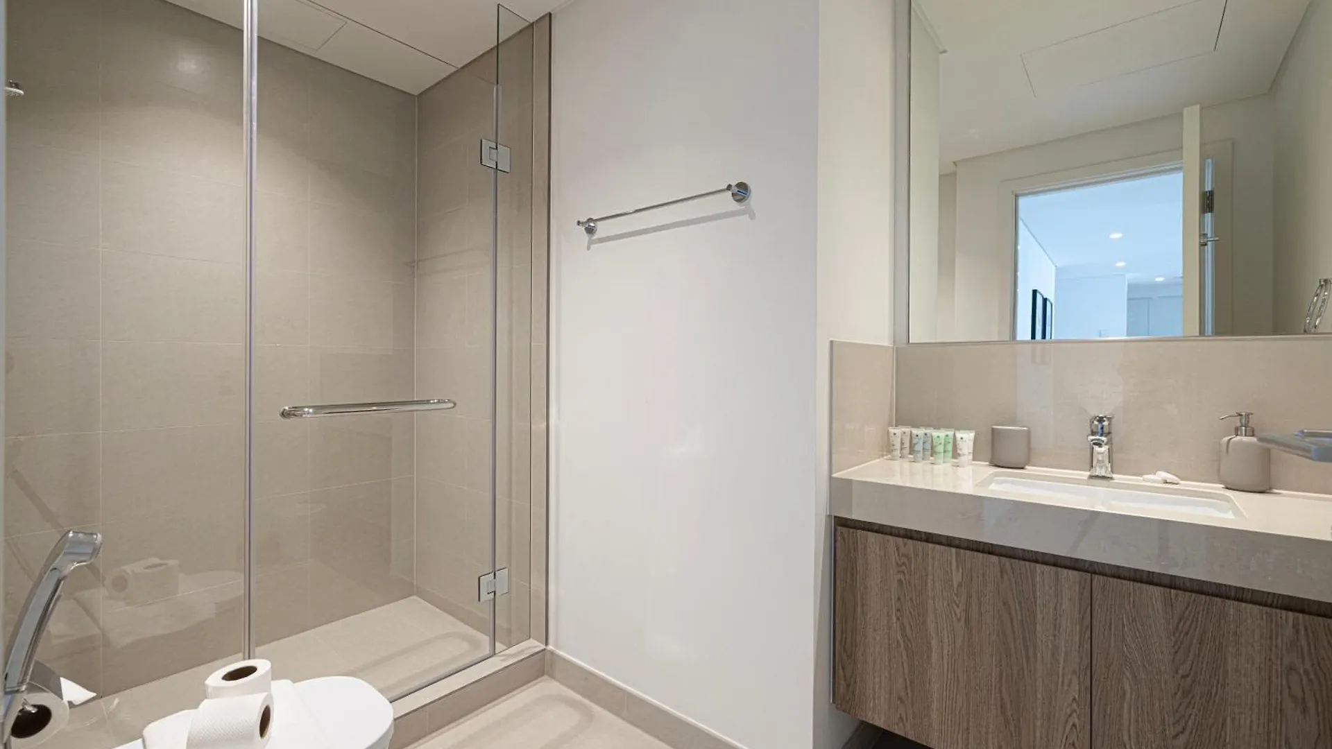 2Br With Full Burj View And Direct Access To Dubai Mall Apartment